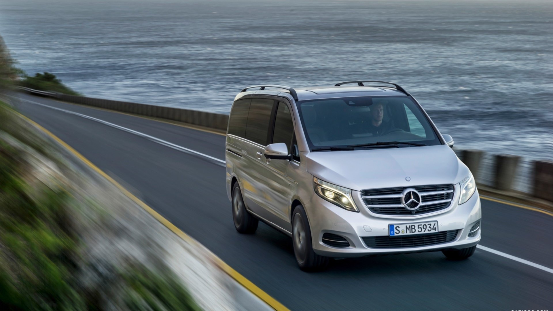 Download Vehicle Mercedes-Benz V-Class HD Wallpaper