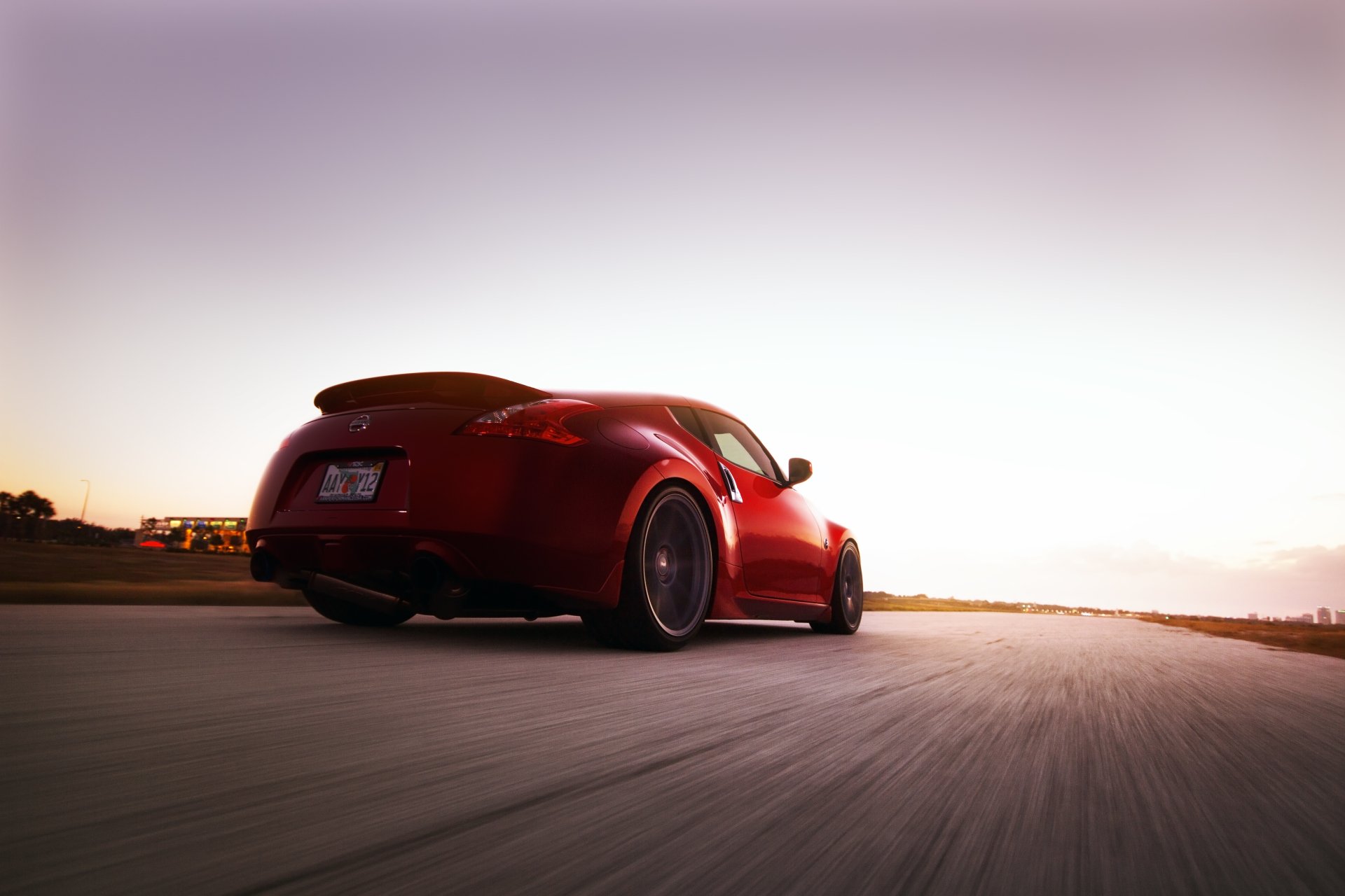 Download Vehicle Nissan 370Z 4k Ultra HD Wallpaper