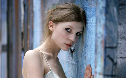 French actress Celebrity Clémence Poésy HD Desktop Wallpaper | Background Image