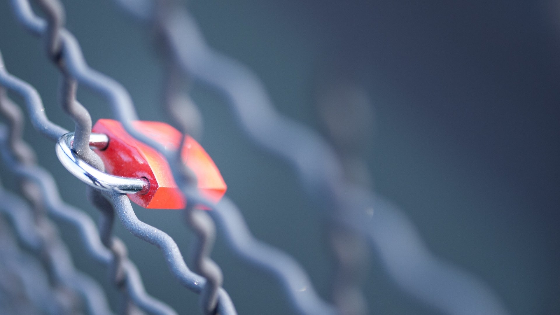 Download Man Made Padlock HD Wallpaper