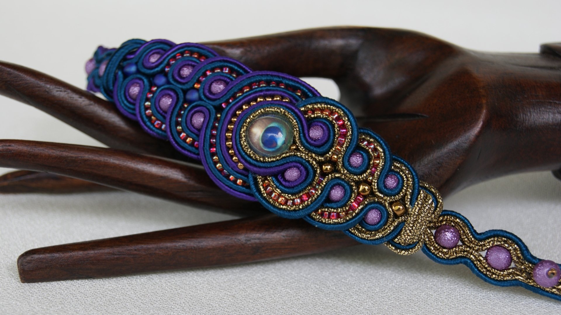 Man Made Bracelet HD Wallpaper