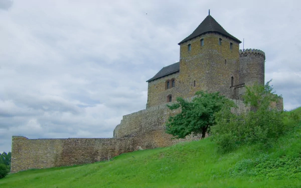 man made Bedzin Castle HD Desktop Wallpaper | Background Image