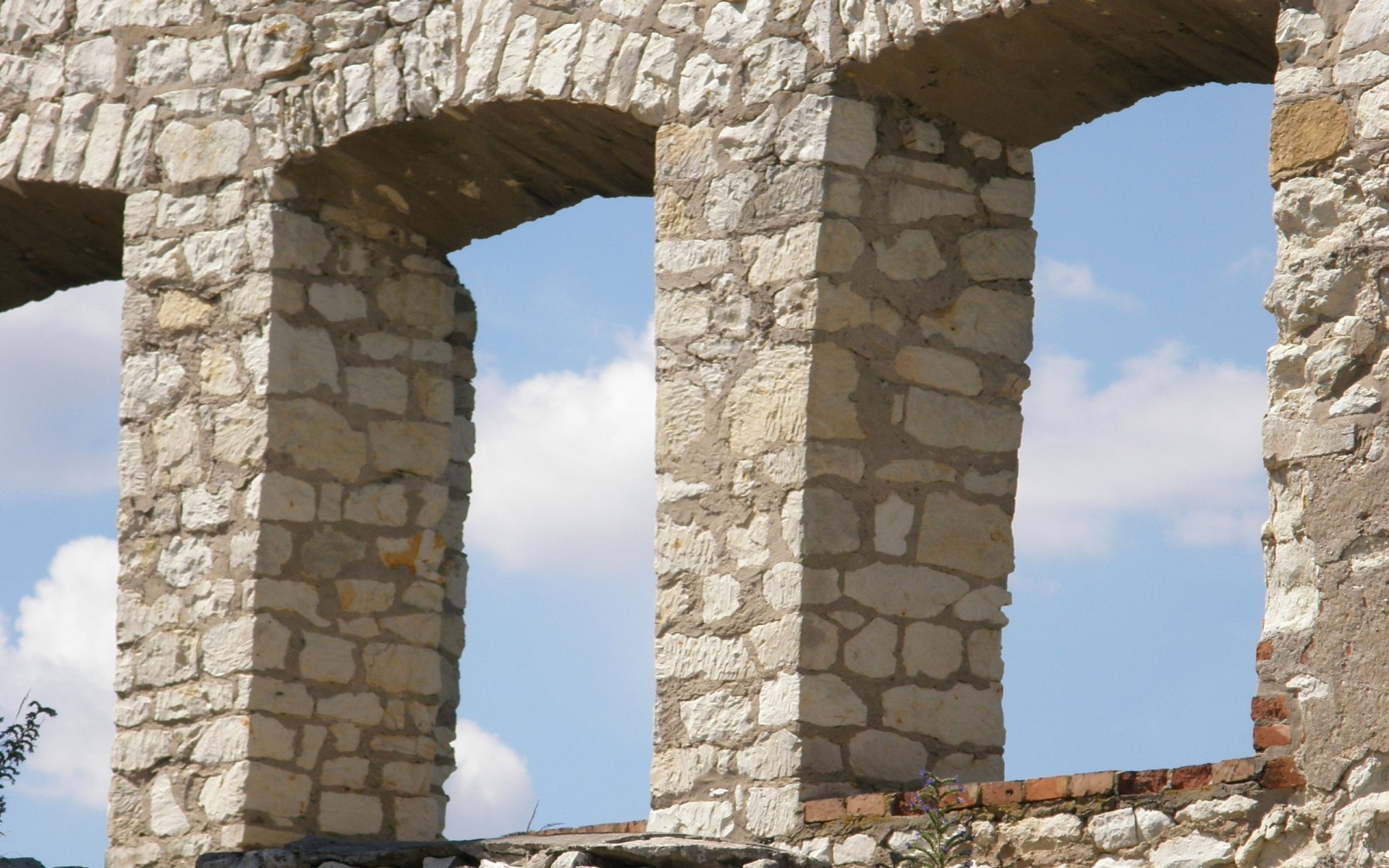 Download Man Made Kazimierz Dolny Castle HD Wallpaper