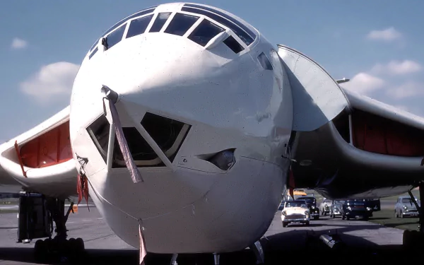 military Handley Page Victor HD Desktop Wallpaper | Background Image