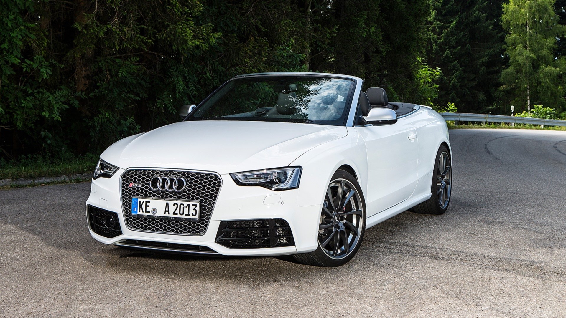 Download Vehicle Audi RS5 HD Wallpaper