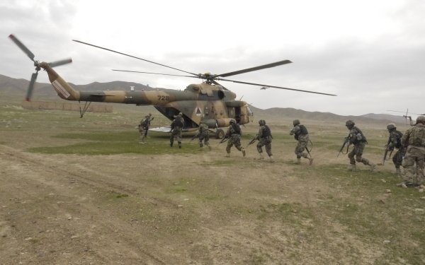 Military Mil Mi-17 Military Helicopters HD Wallpaper | Background Image