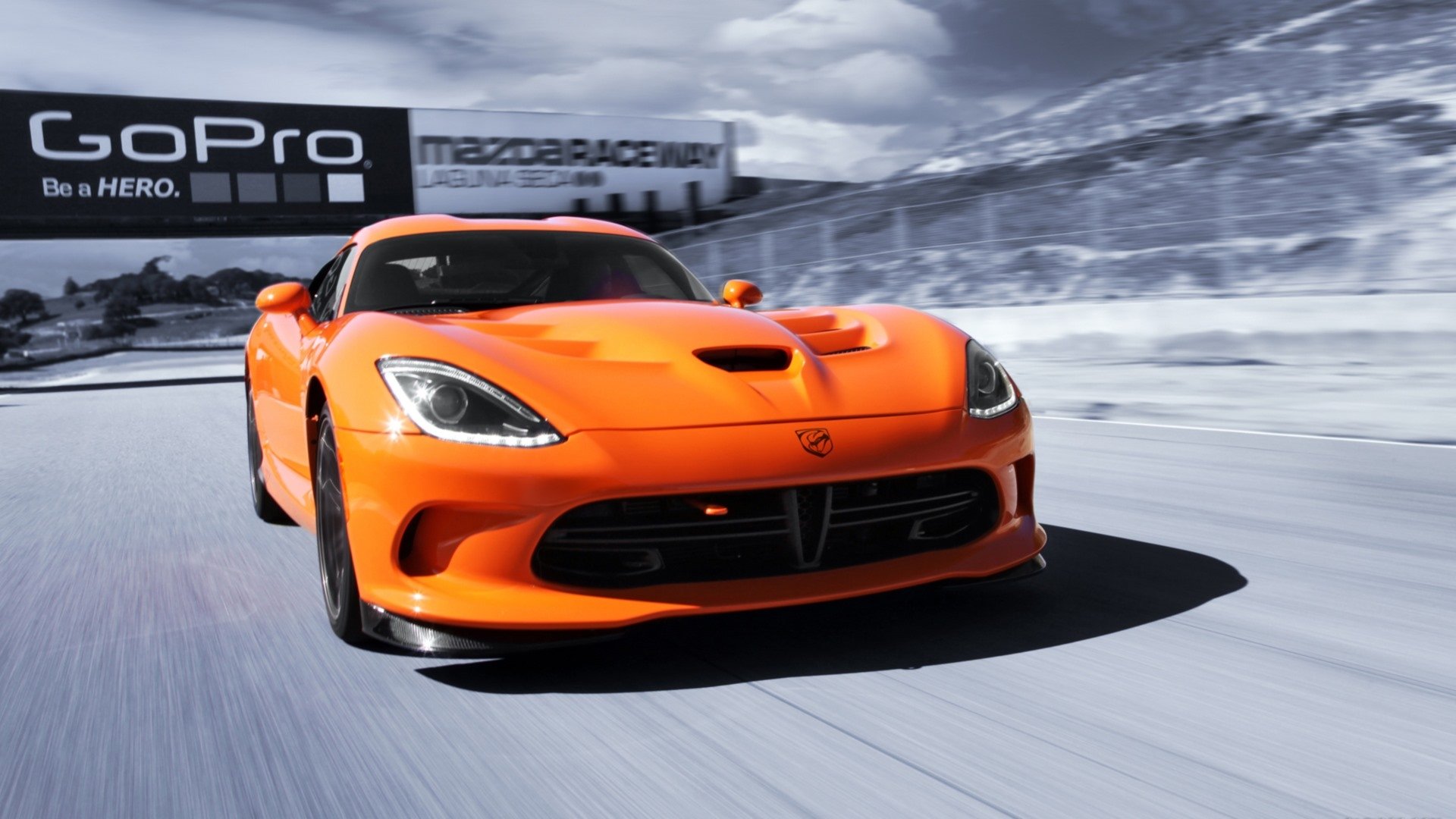 Download Vehicle Dodge SRT Viper TA HD Wallpaper