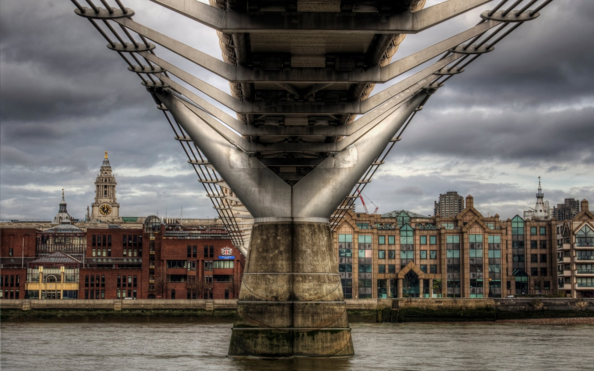 Download Man Made Millennium Bridge HD Wallpaper