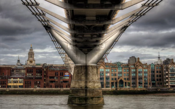  Under the millennium bridge