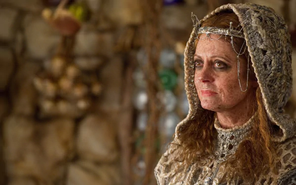 Close-up of a hooded, weathered woman in ragged robes from the movie Cloud Atlas, presented as a 4K Ultra HD PC desktop wallpaper and background.