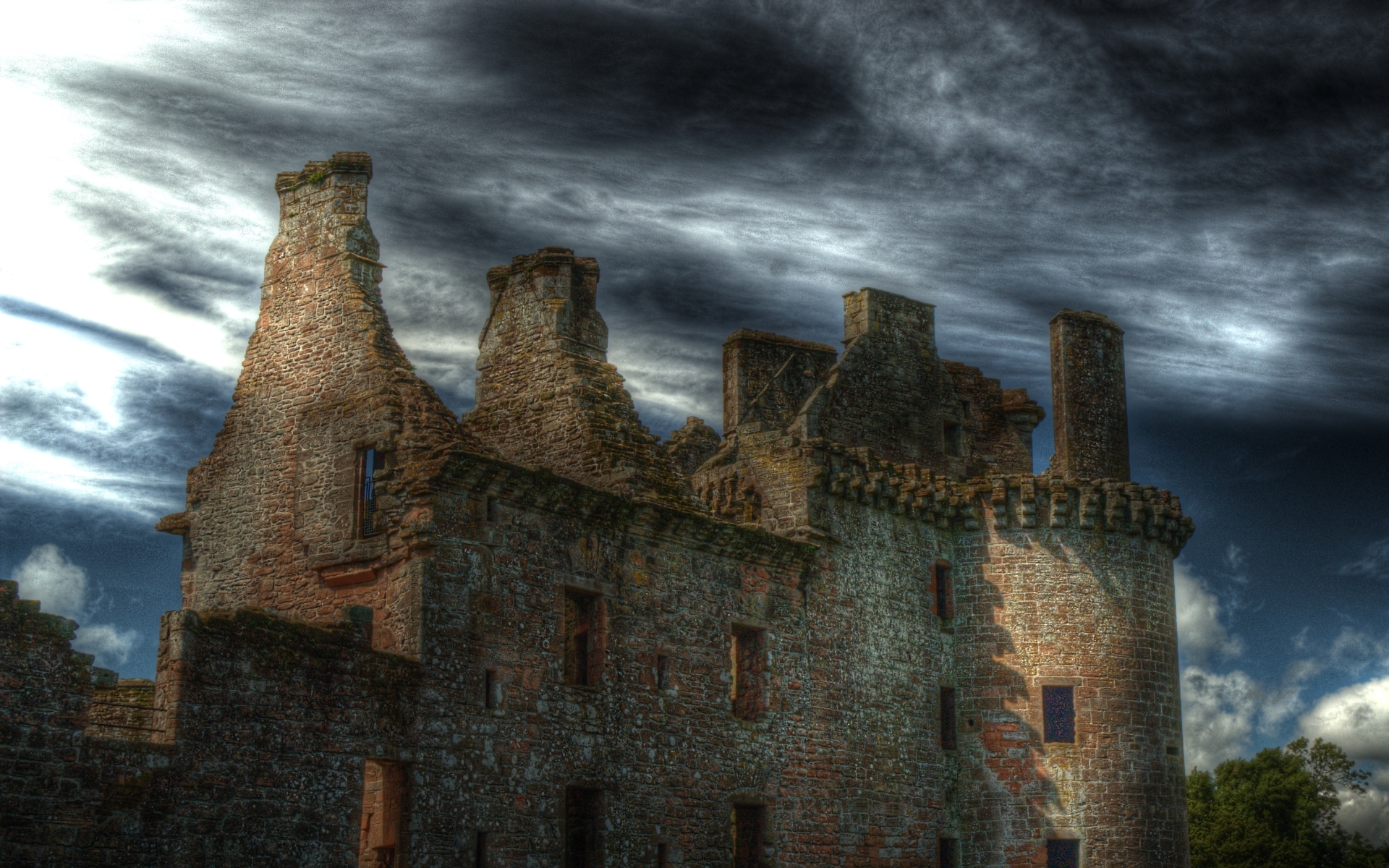 Man Made Caerlaverock Castle HD Wallpaper | Background Image
