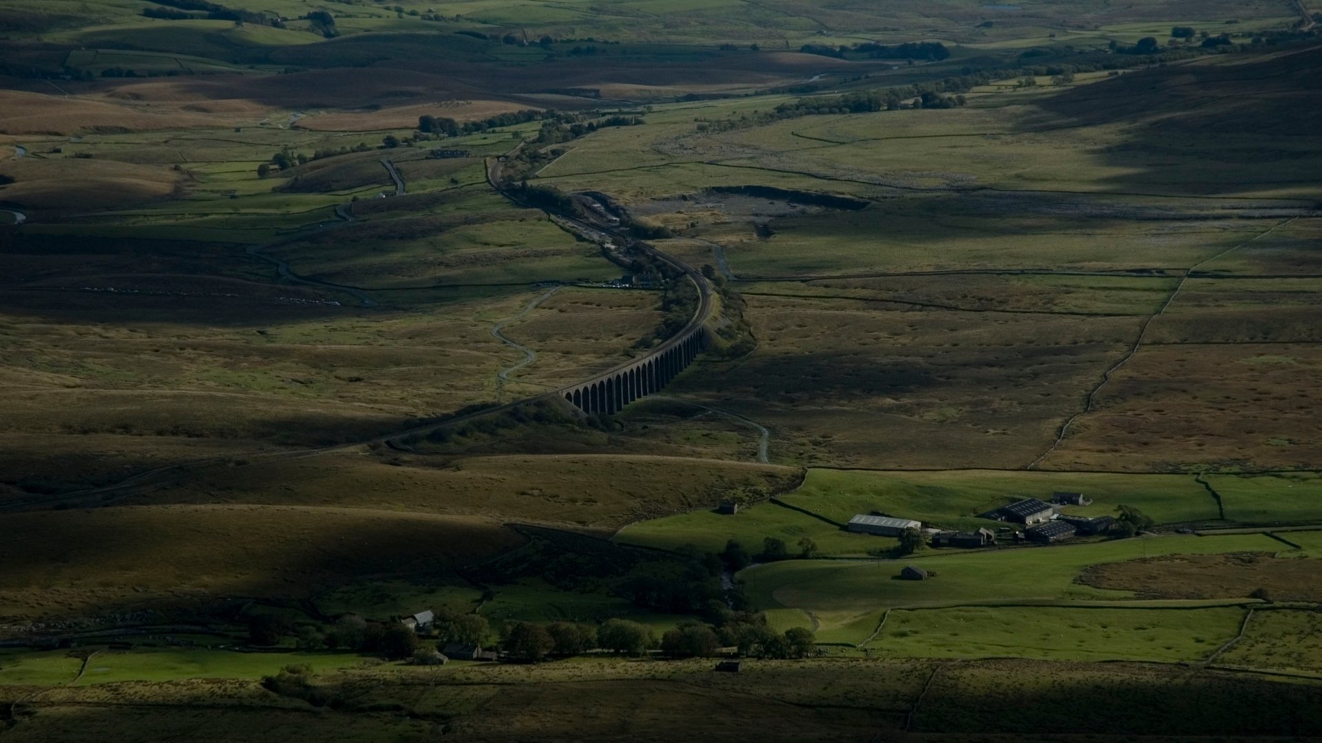 Download Man Made Ribblehead Viaduct HD Wallpaper