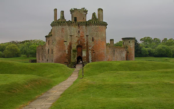 man made Caerlaverock Castle HD Desktop Wallpaper | Background Image