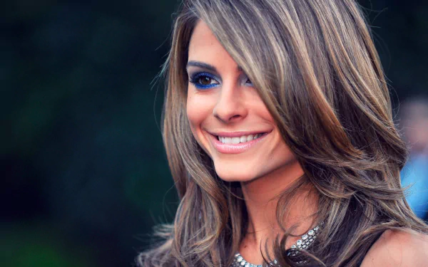 actress Celebrity Maria Menounos HD Desktop Wallpaper | Background Image