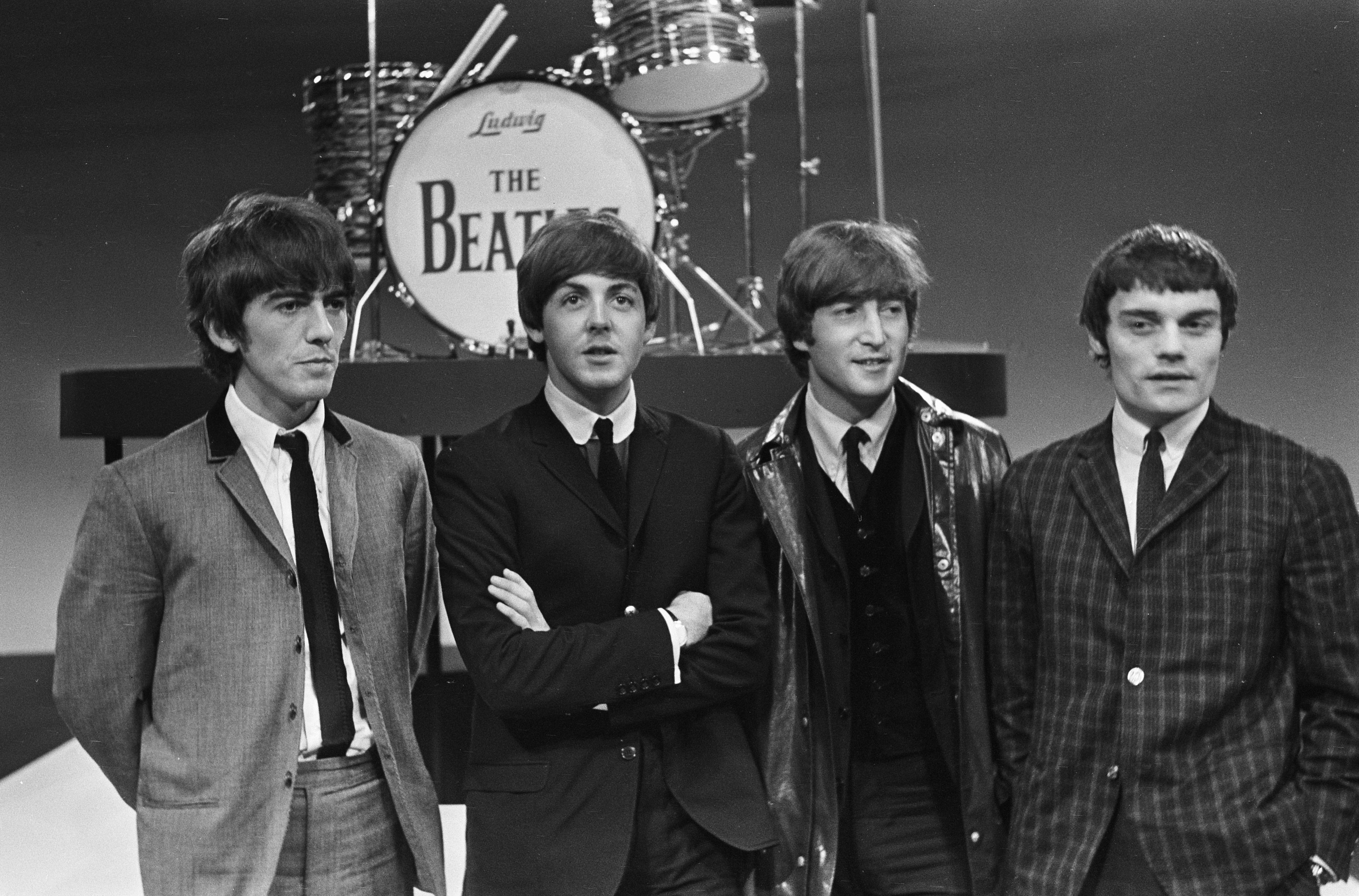 Download Music The Beatles HD Wallpaper