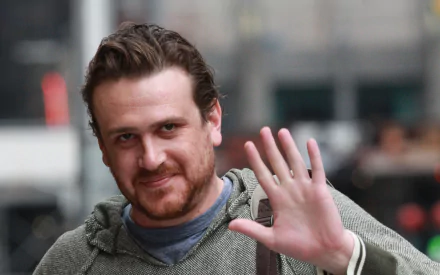American actor Celebrity Jason Segel HD Desktop Wallpaper | Background Image