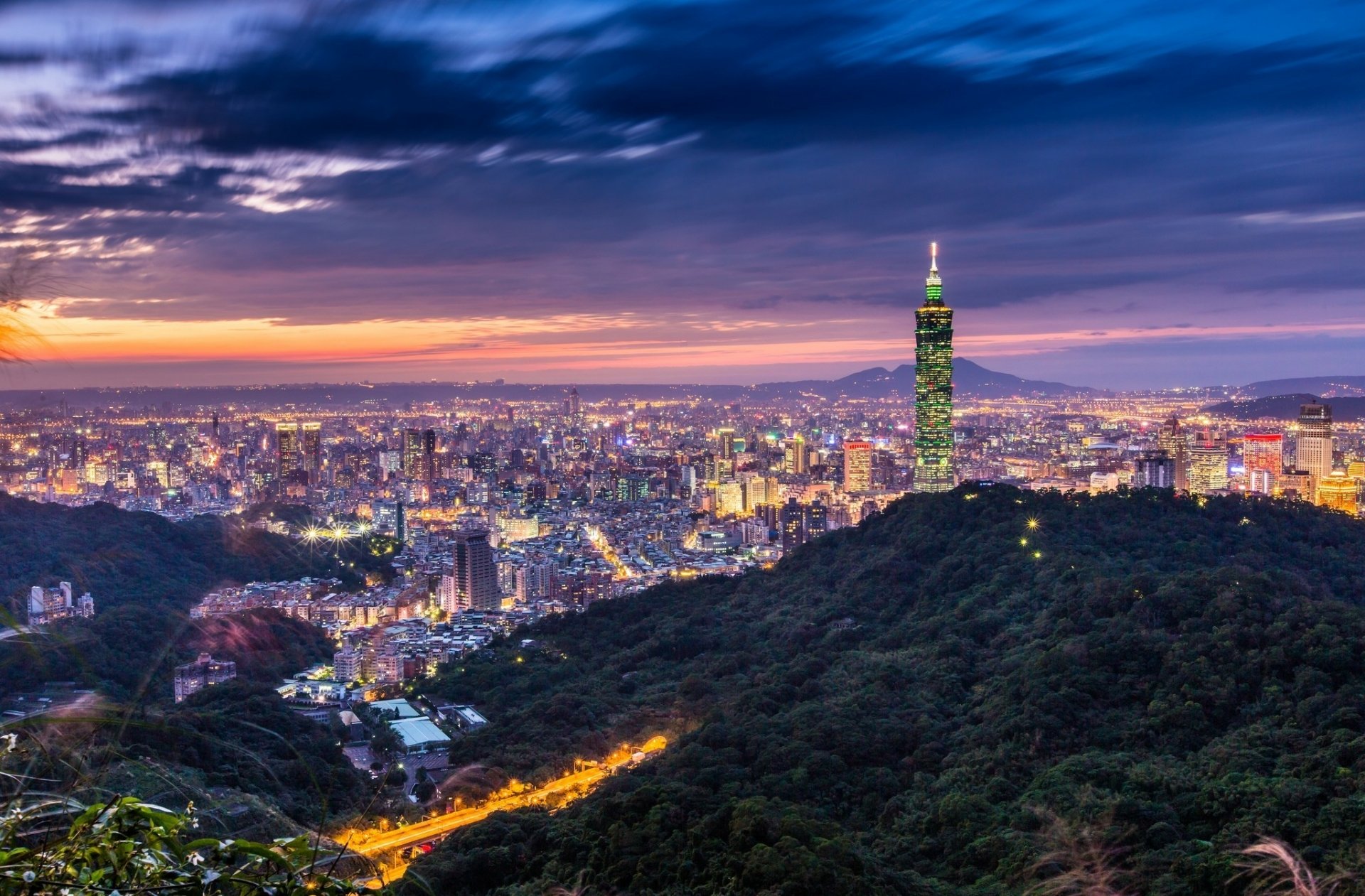 Taipei 101 Skyline Stunning HD Nightscape Of Taipei Taiwan s Iconic 
