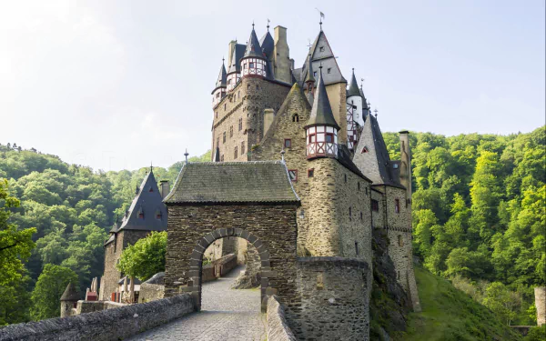 man made Eltz Castle HD Desktop Wallpaper | Background Image