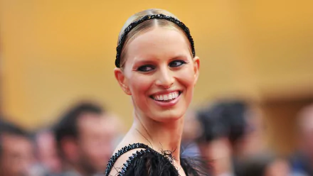 Portrait of Czech celebrity and model Karolína Kurková smiling, captured in high detail for a 4K Ultra HD PC desktop wallpaper and background.