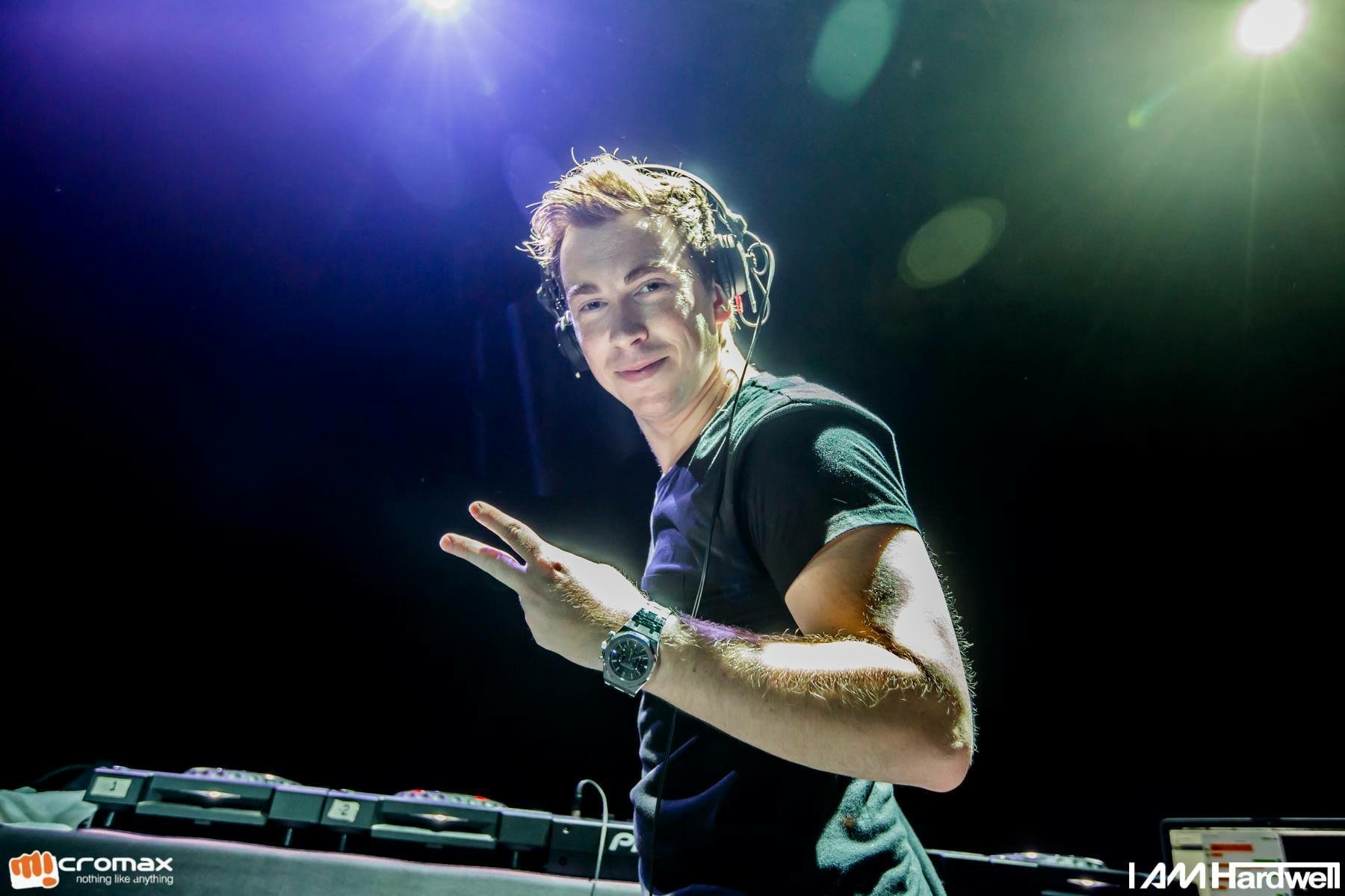 Download Music Hardwell Wallpaper