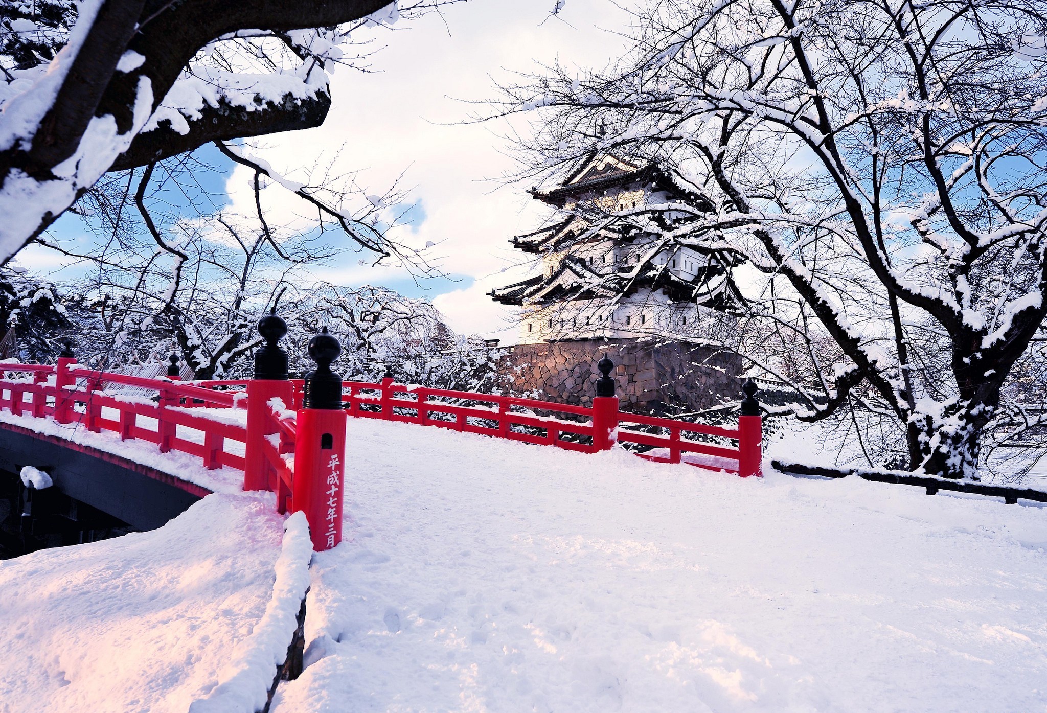 Man Made Hirosaki Castle HD Wallpaper | Background Image