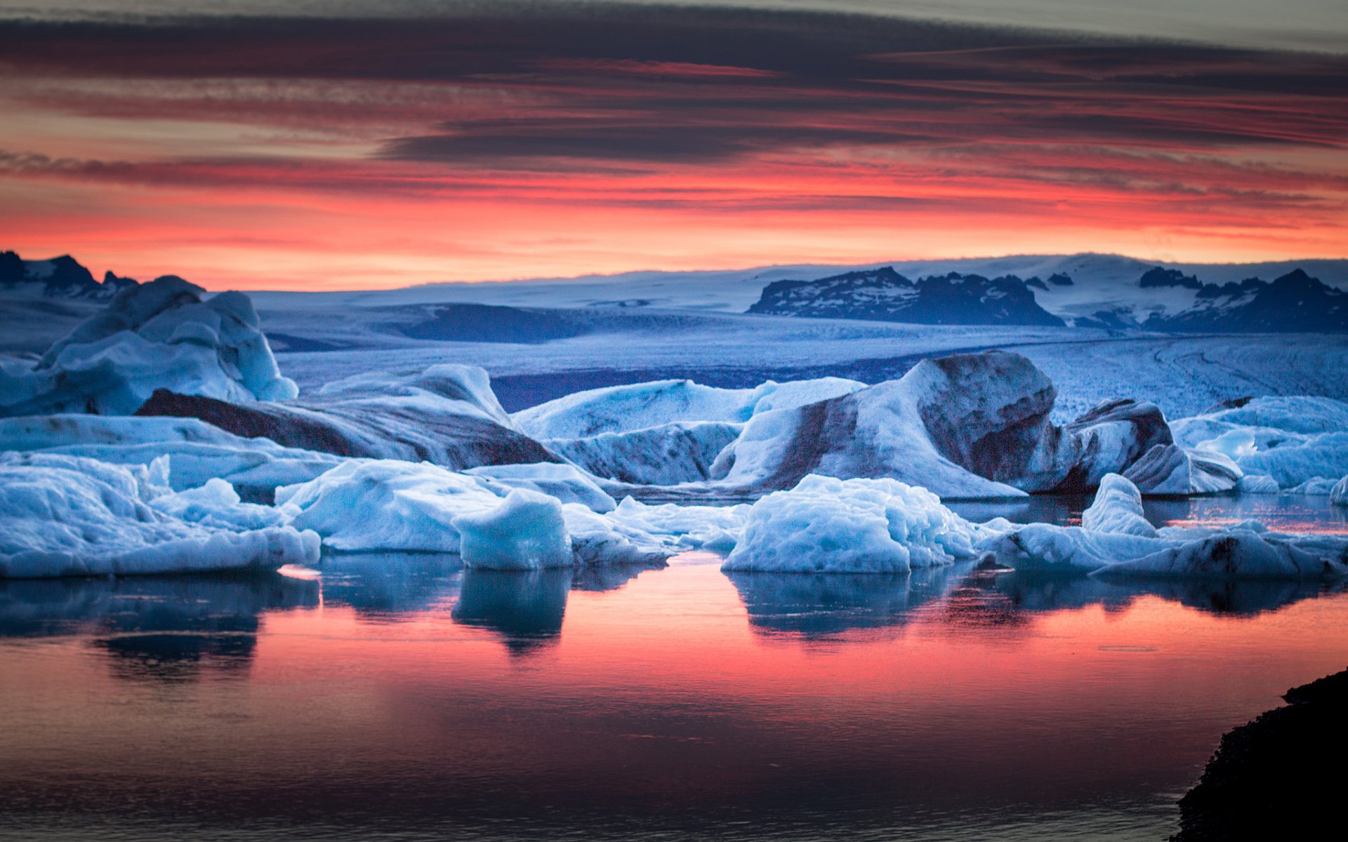 Iceberg HD Wallpaper | Background Image | 1920x1200 | ID:551992