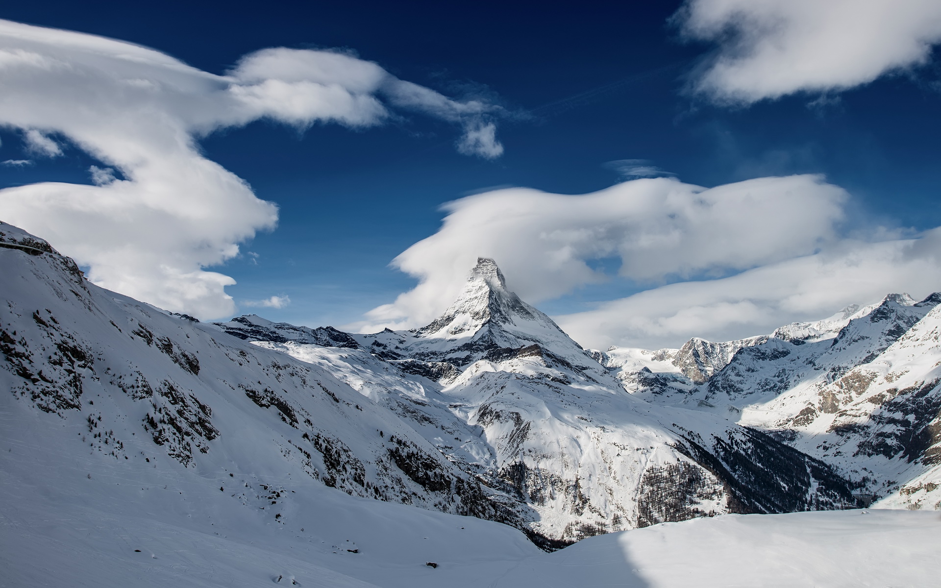 Download Nature Mountain HD Wallpaper