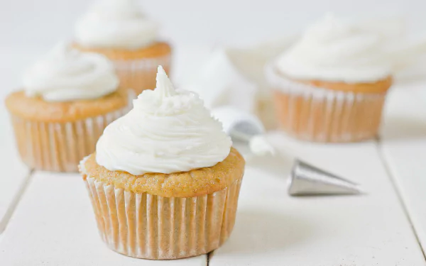food vanilla cupcake HD Desktop Wallpaper | Background Image