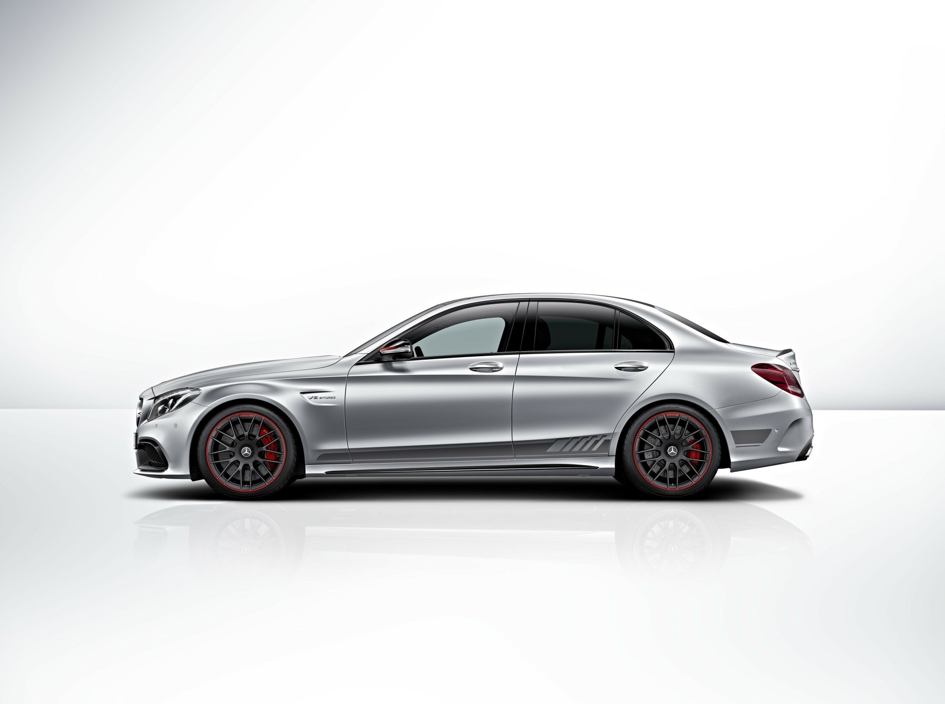 Download Mercedes Vehicle Mercedes-Benz C63s 4k Ultra HD Wallpaper