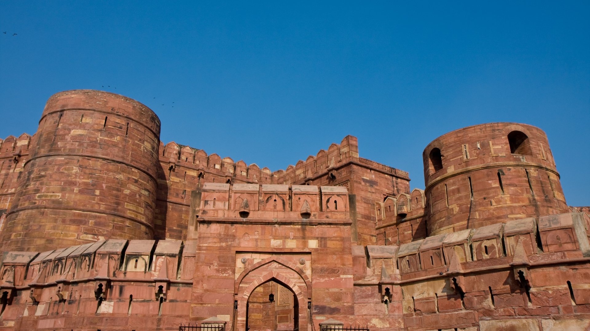 Download Man Made Agra Fort HD Wallpaper