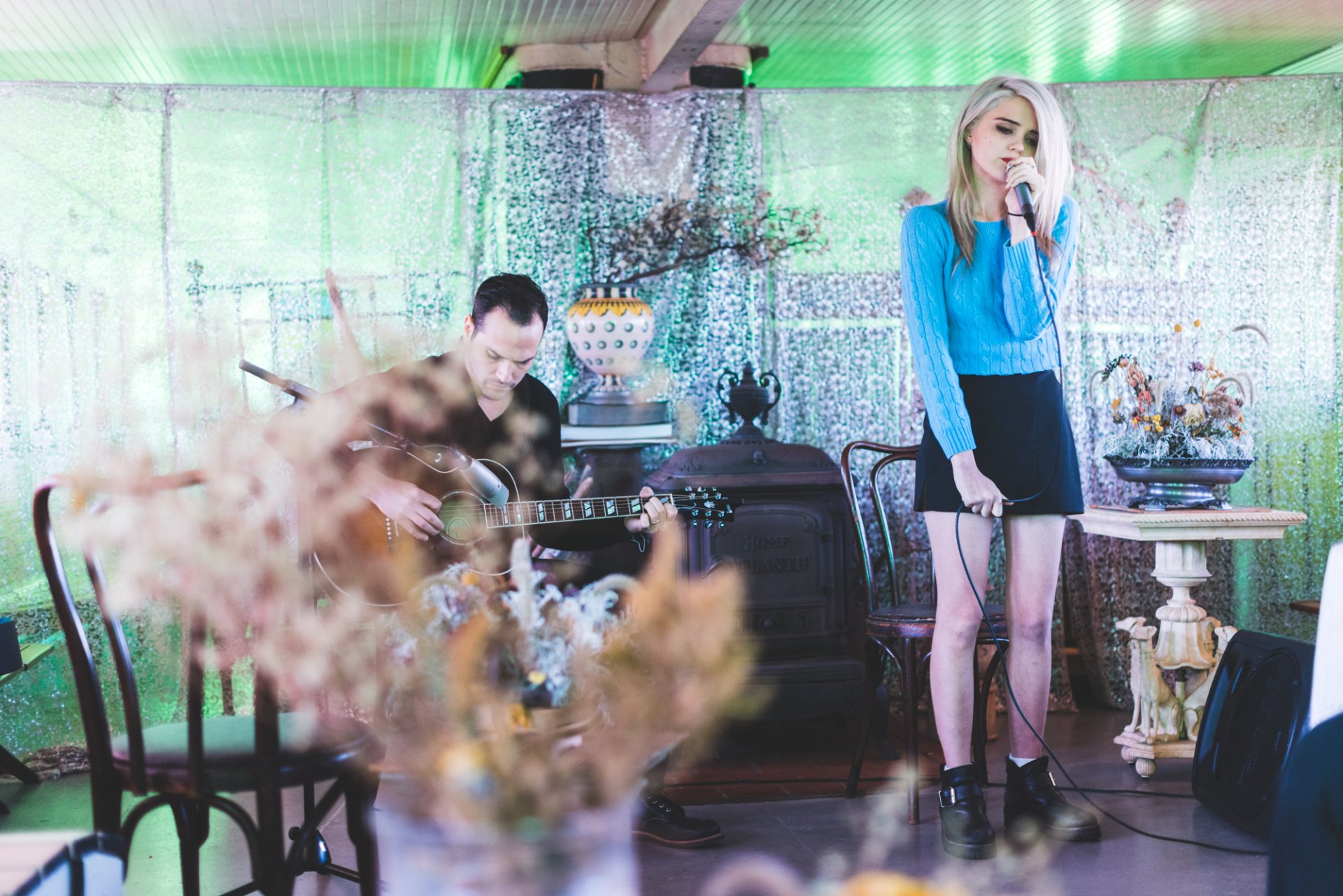 Download Music Sky Ferreira HD Wallpaper