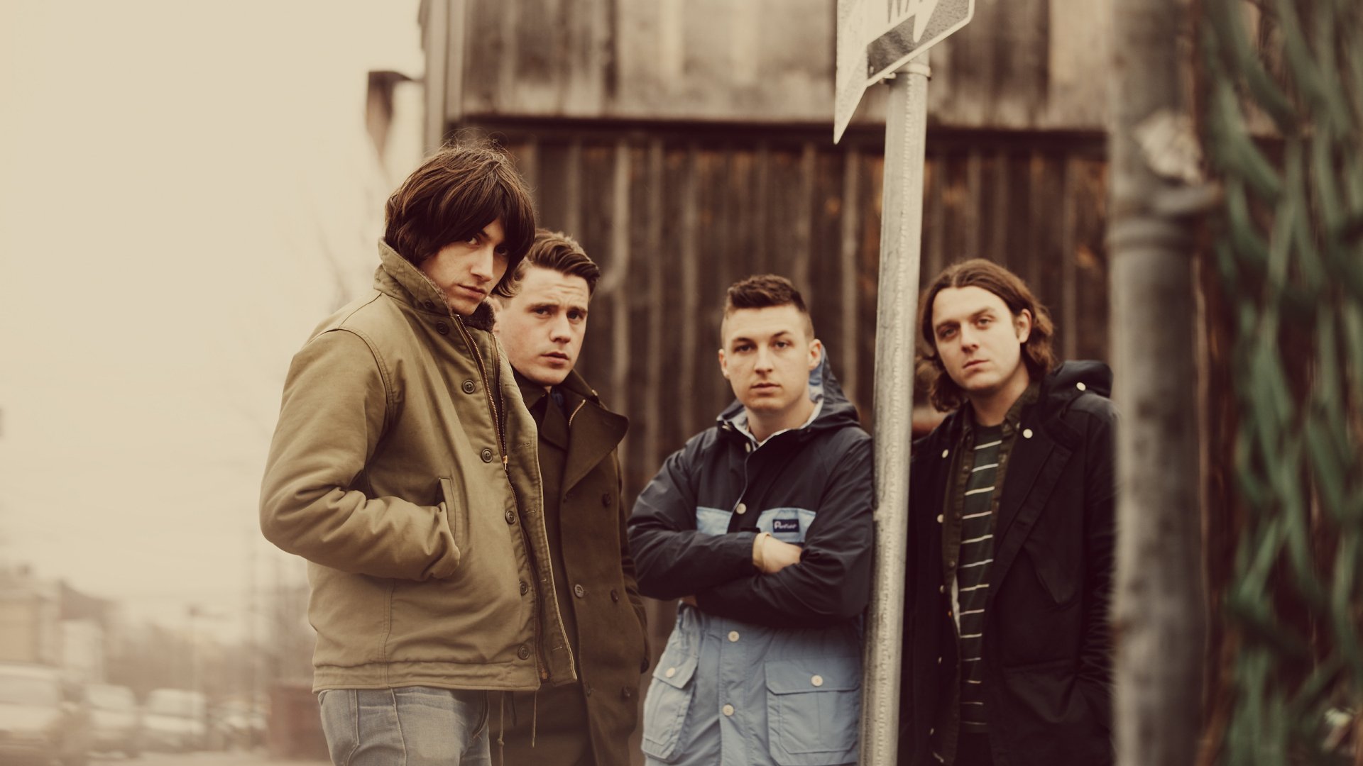 Download Rock Band English Music Arctic Monkeys HD Wallpaper