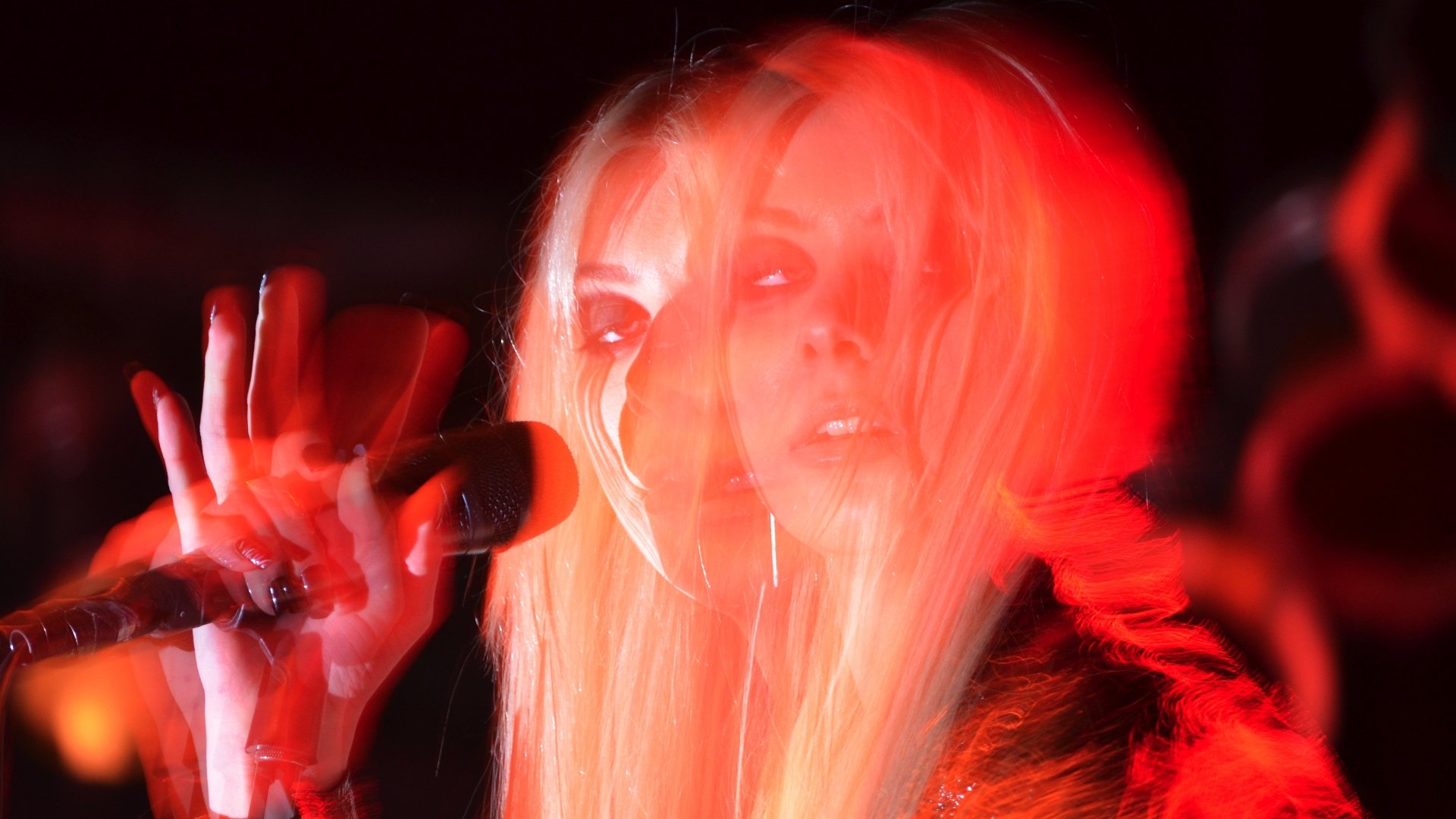 Download Music Taylor Momsen 4k Ultra HD Wallpaper