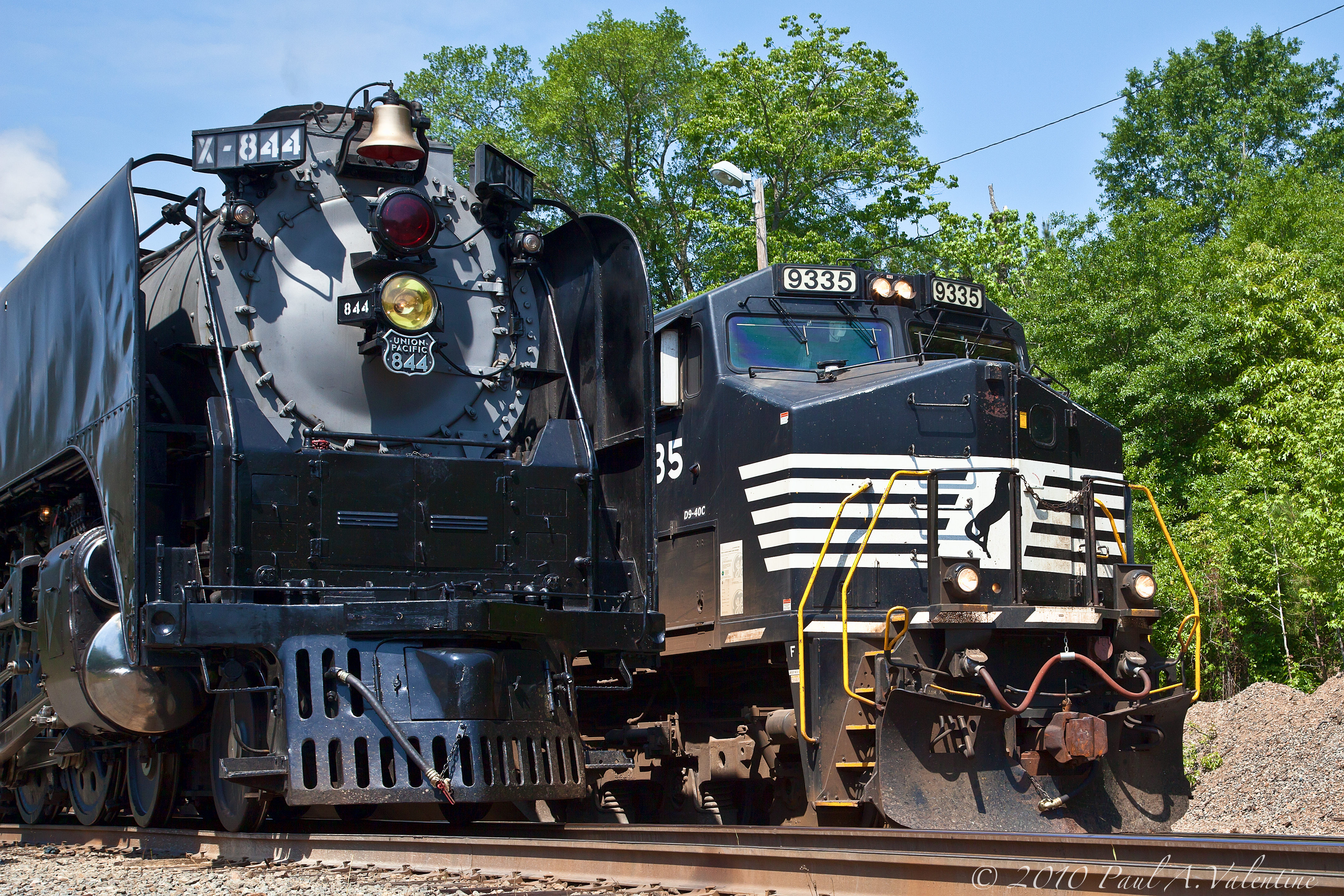 Поезд 4к. Train 4. Эр4 поезд. Поезд с дымом. Train 4.