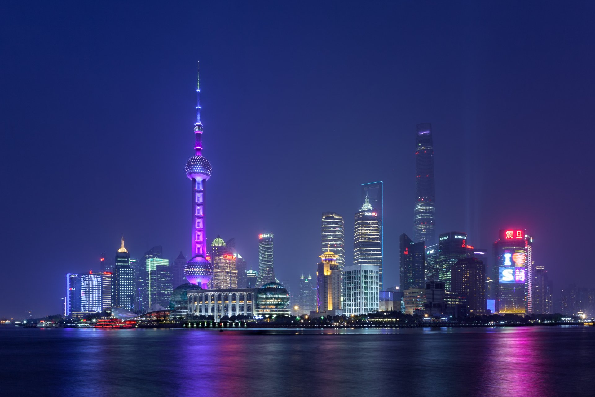 Download Oriental Pearl Tower Night China Man Made Shanghai 4k Ultra HD Wallpaper
