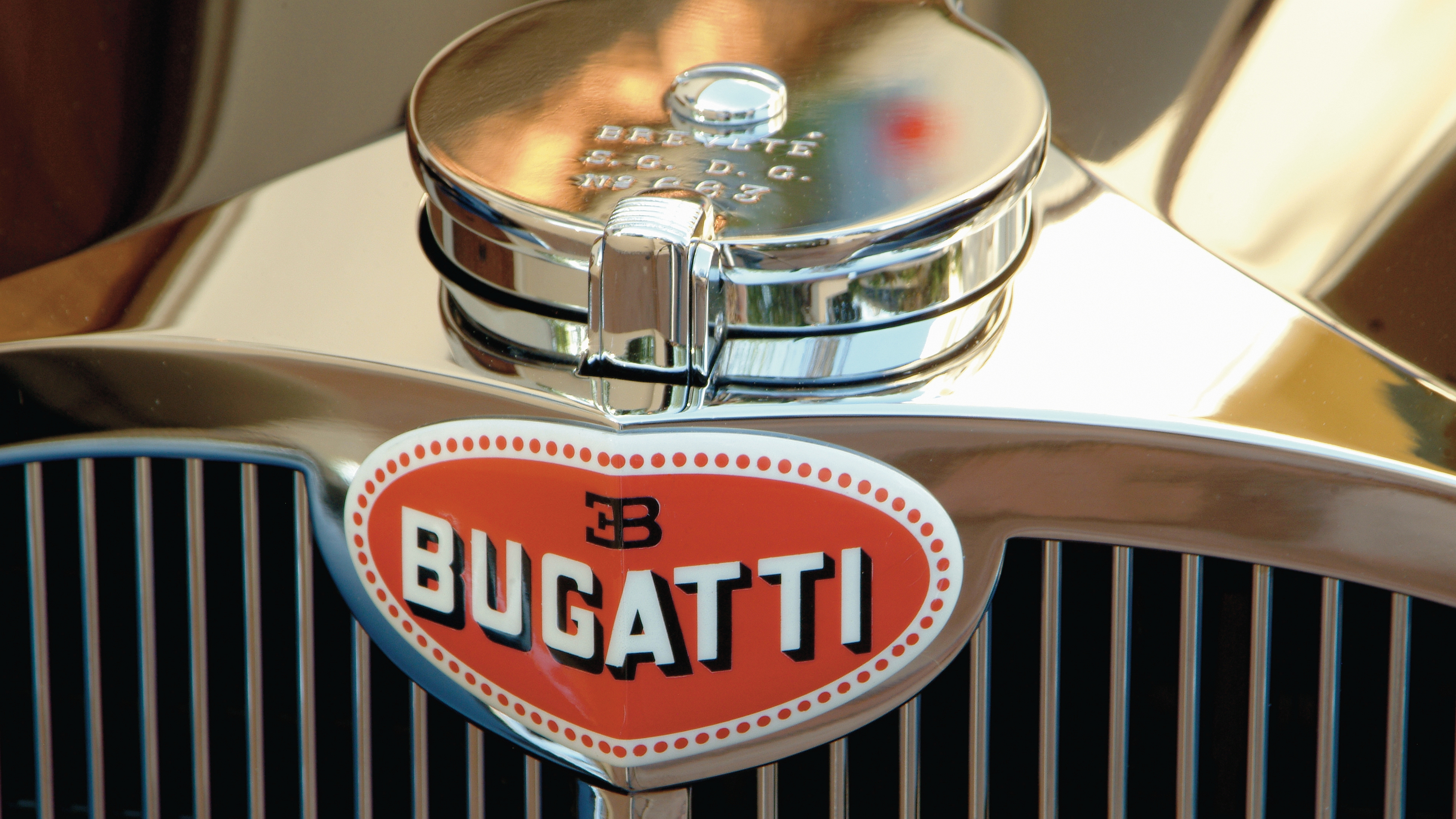 Cars Emblems Bugatti