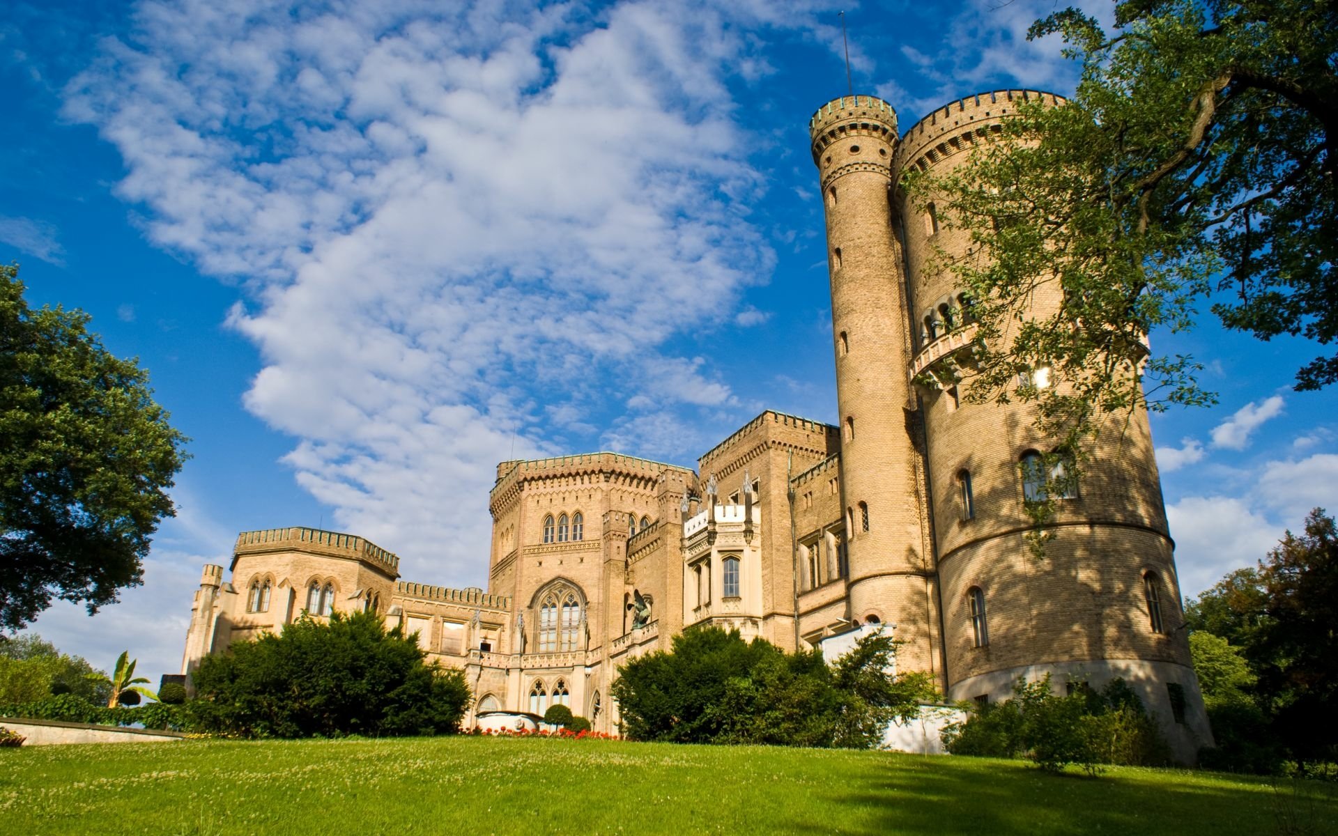 Download Man Made Babelsberg Palace HD Wallpaper