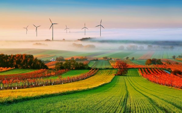 Door de mens gemaakt Windturbine Landschap Veld Natuur Mist HD Wallpaper | Achtergrond