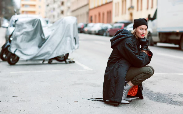 woman Zanita Whittington HD Desktop Wallpaper | Background Image