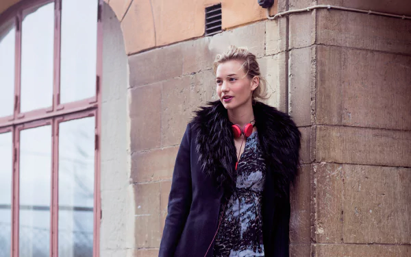 woman Zanita Whittington HD Desktop Wallpaper | Background Image