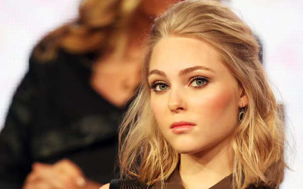 Celebrity Annasophia Robb HD Desktop Wallpaper | Background Image
