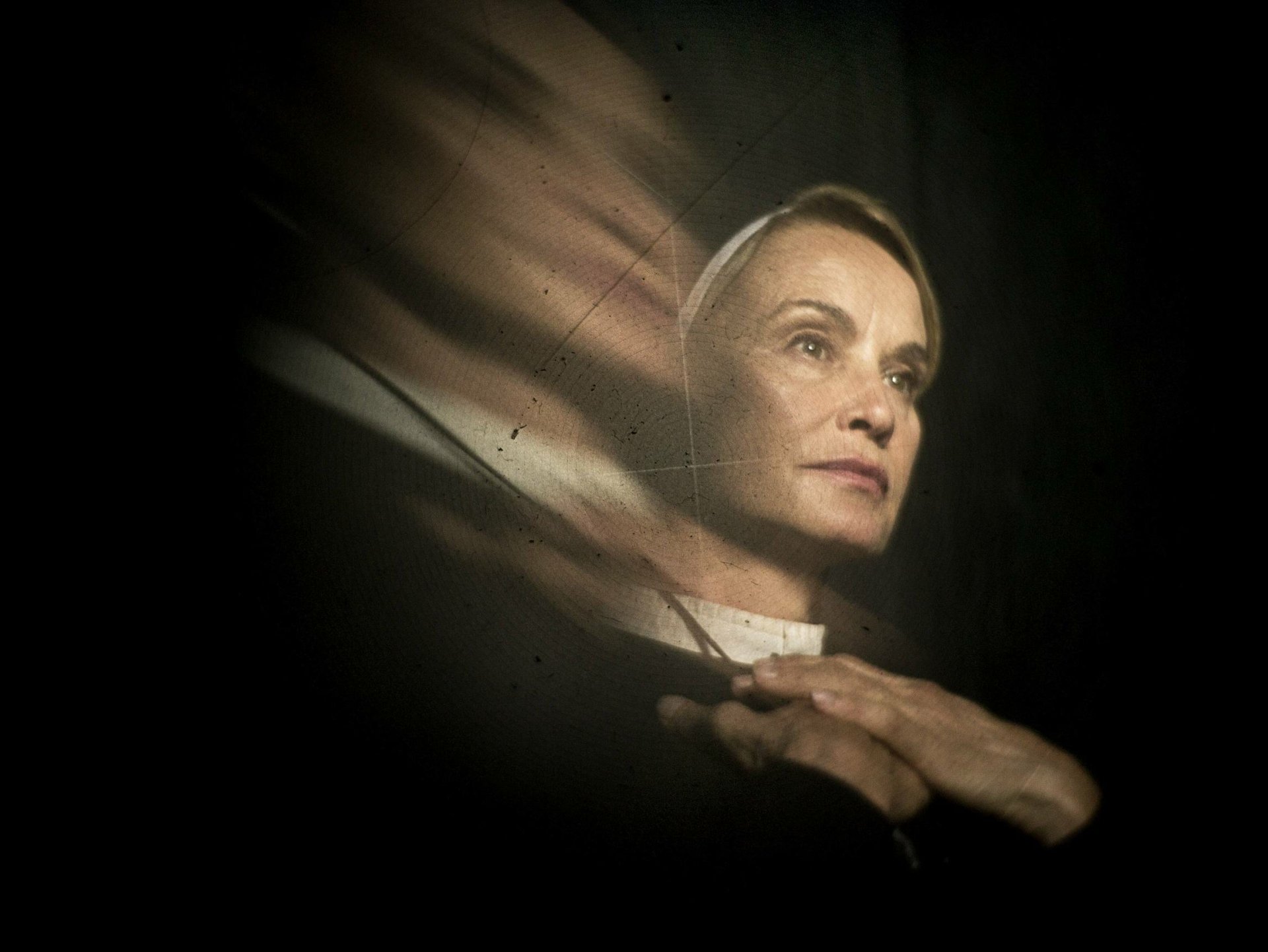 Download Jessica Lange TV Show American Horror Story HD Wallpaper