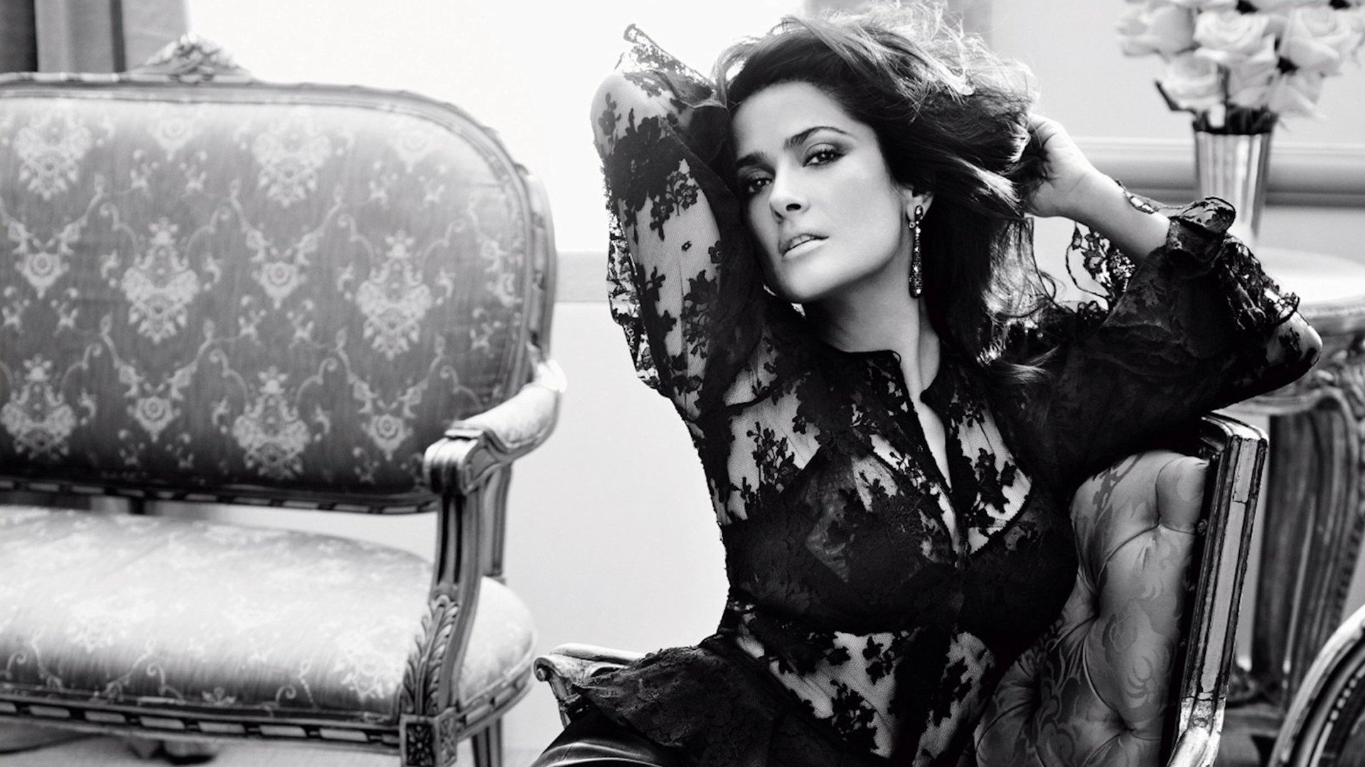 Download Celebrity Salma Hayek HD Wallpaper