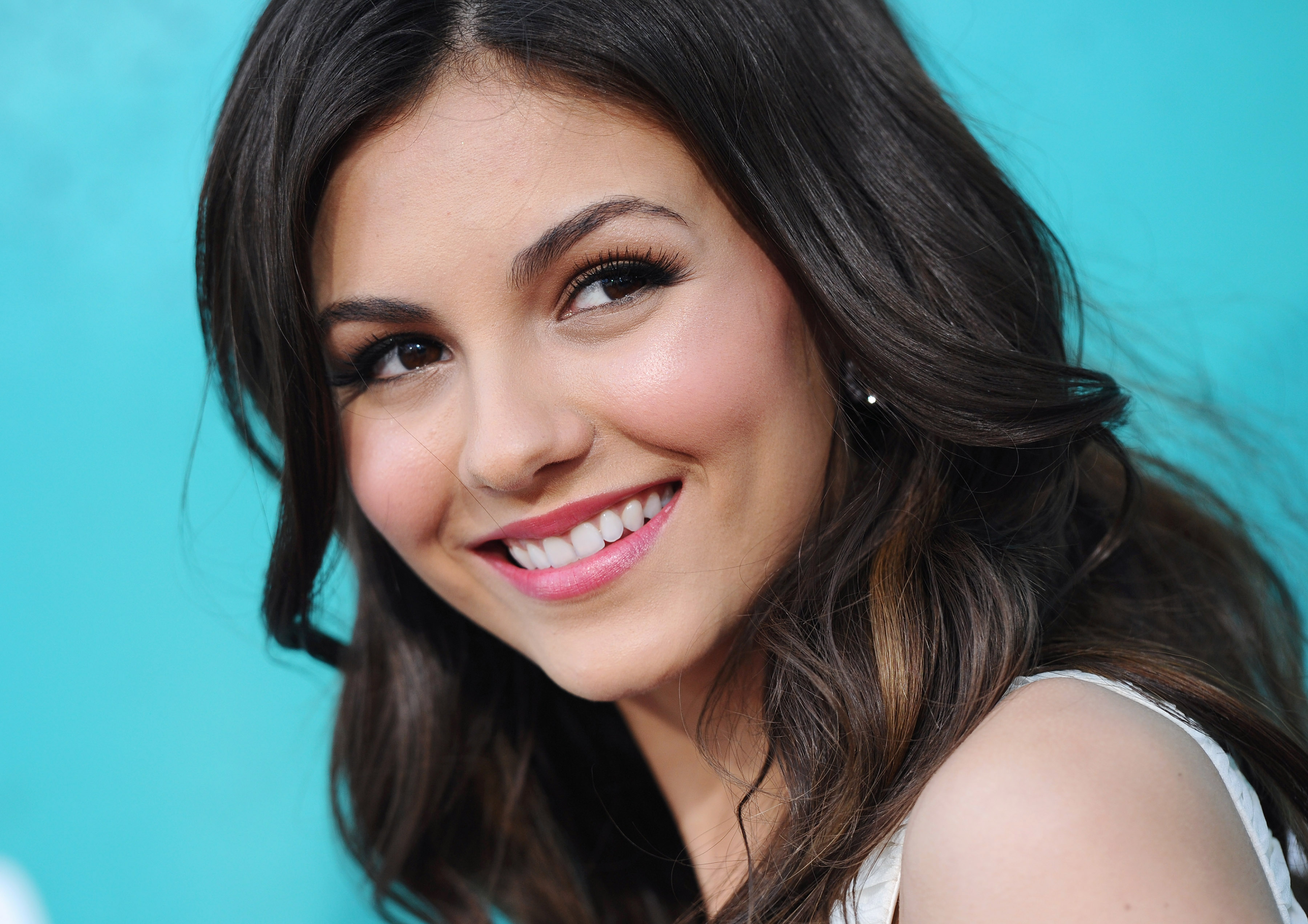 Victoria Justice HD Wallpapers and Backgrounds. 