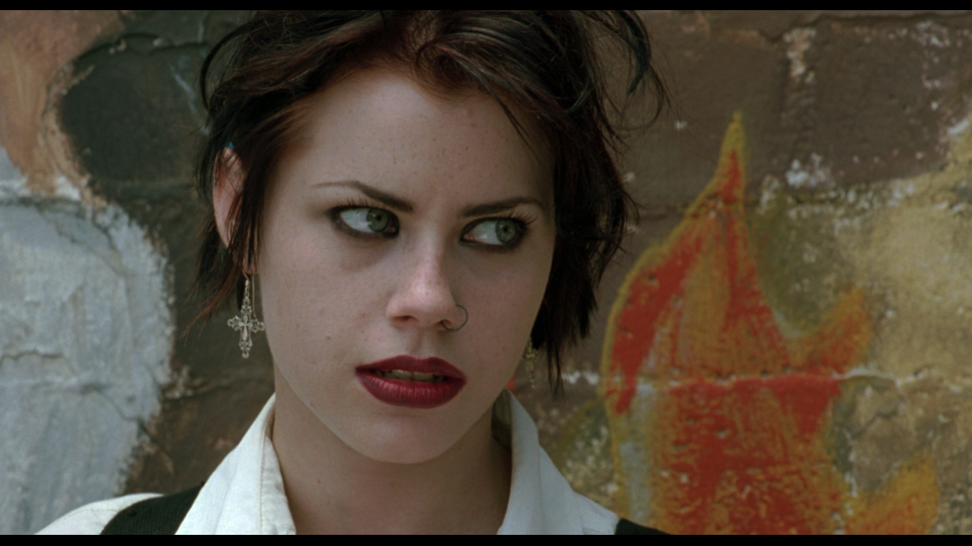 Download Woman Fairuza Balk HD Wallpaper