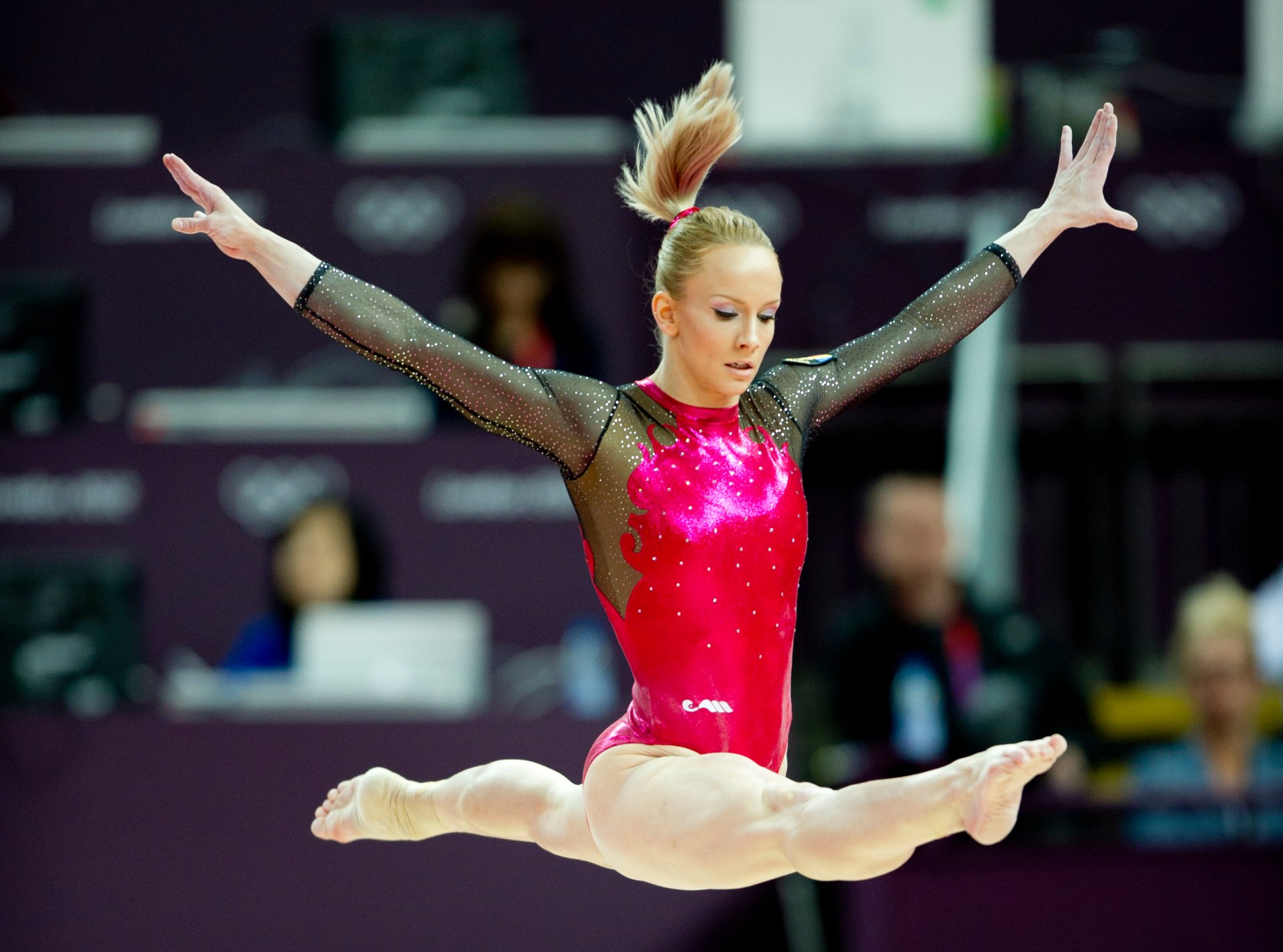 Gymnastics HD Wallpaper | Background Image | 2832x2101