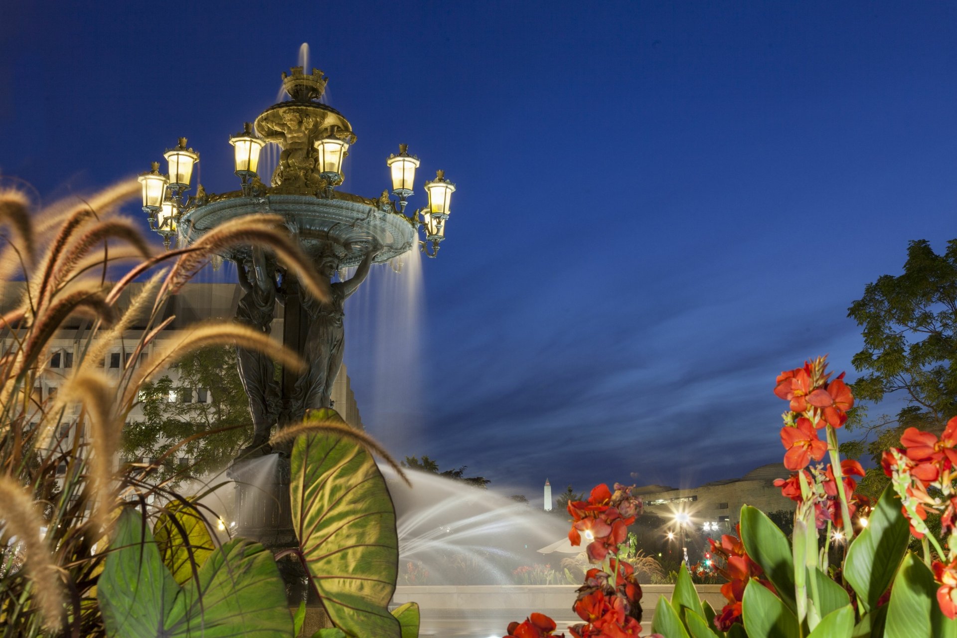 Download Man Made Bartholdi Fountain 4k Ultra HD Wallpaper