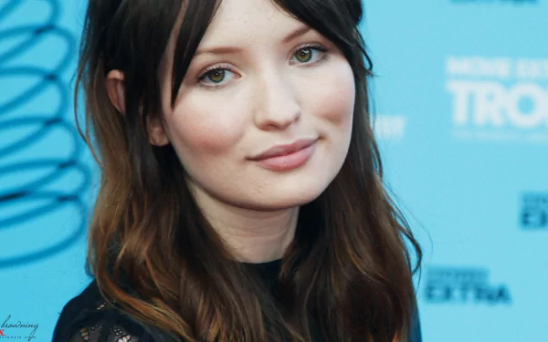Celebrity Emily Browning HD Desktop Wallpaper | Background Image