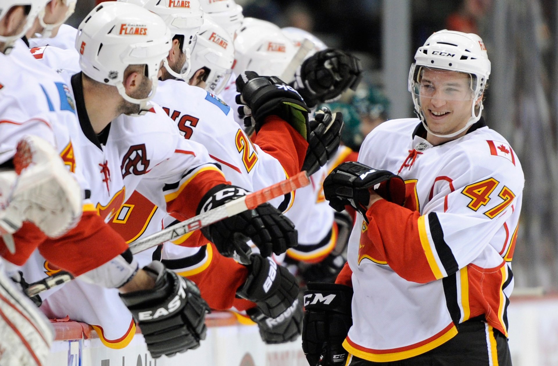 Download Hockey Sports Calgary Flames HD Wallpaper