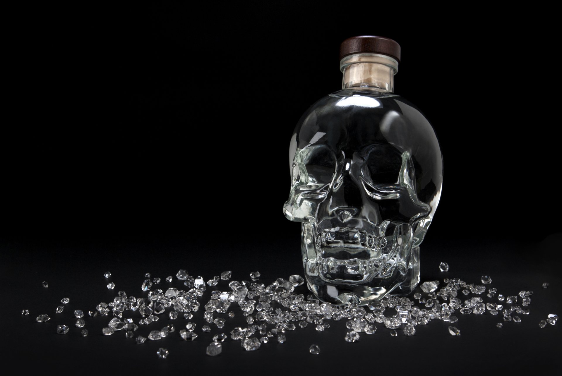 Download Skull Alcohol Vodka Man Made Crystal Head Vodka 4k Ultra HD